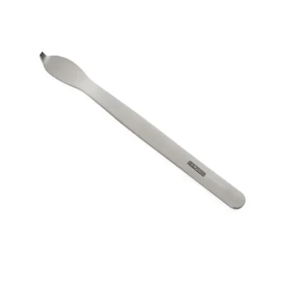 Mini-Cobra Bone Lever with 15 mm Cobra-style blade for orthopedic and trauma surgery